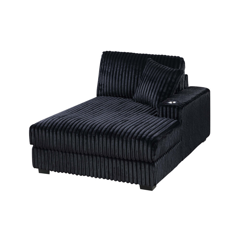 Saundra Raf Chaise