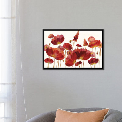 «Red Flowers On White» par Silvia Vassileva, impression sur toile tendue