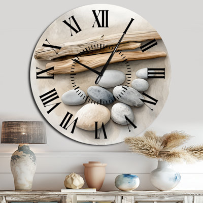Horloge murale nautique en métal Coastal Driftwood and Pebbles Stone