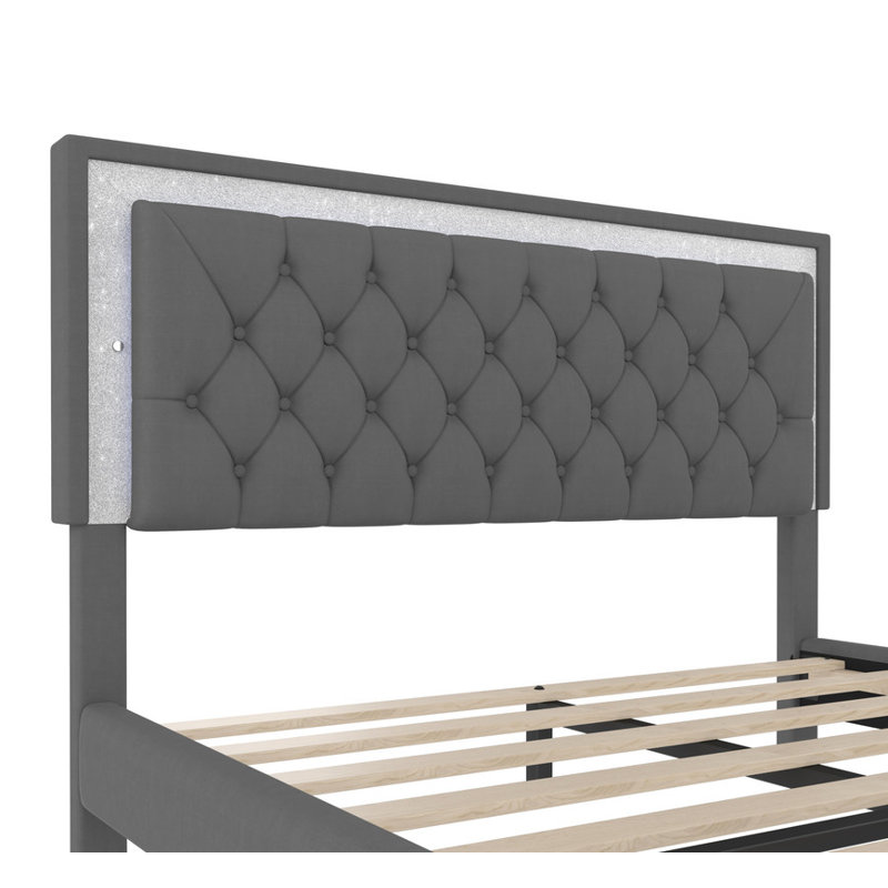 Grand lit plateforme tapissier gris en velours - Design moderne avec lumières DEL et tête de lit capitonnée | Confortable et élégant, aucun sommier n'est requis