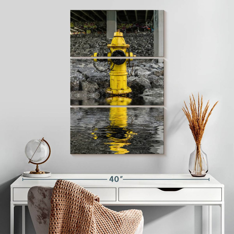 Sireci Waterworks, 32" H x 20" W