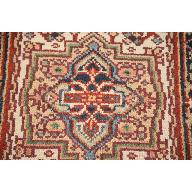 Geometric Traditional  Foyer Rug 2x3