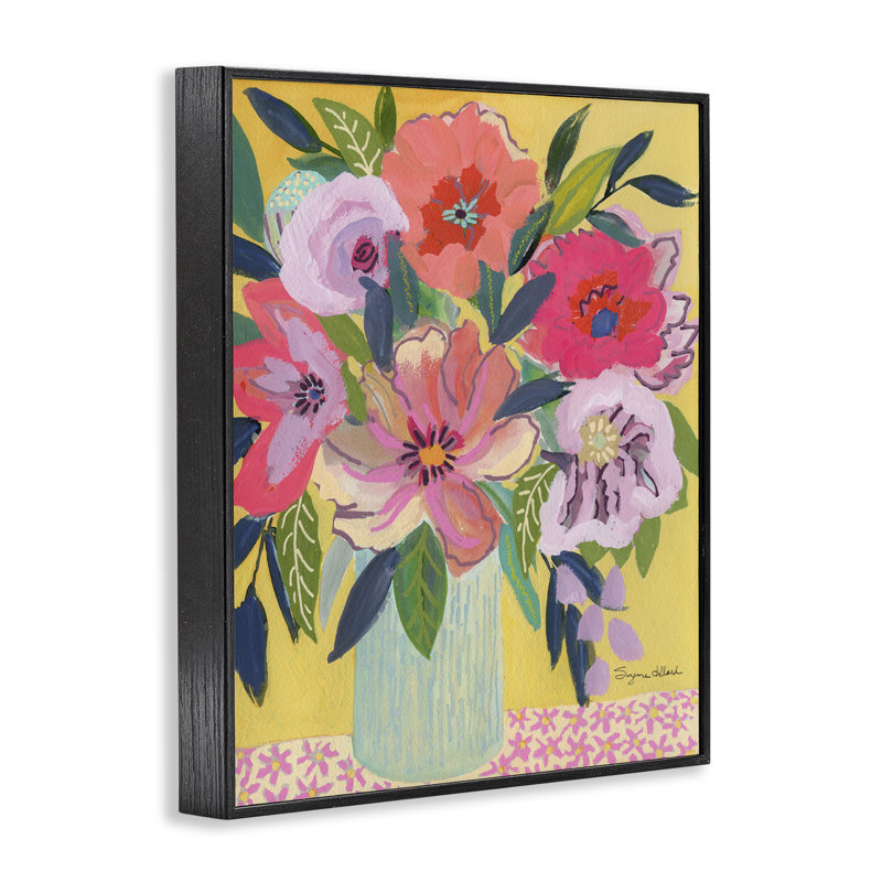Bouquet rose vif sur giclée jaune, design par Suzanne Allard, H 14 po x l 11 po, Giclée encadrée noir minuit