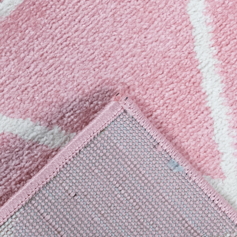 Tapis rose à motif géométrique Doyle, Rectangle 6 pi 7 po x 9 pi 2 po