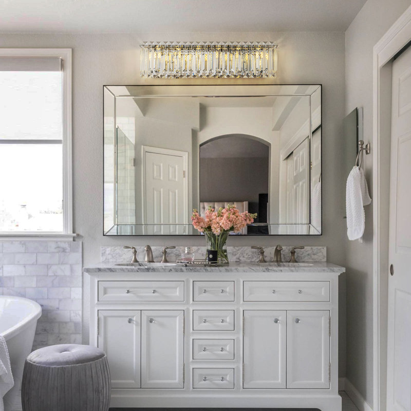 Éclairage de salle de bain à intensité variable 6 lumières, Chrome