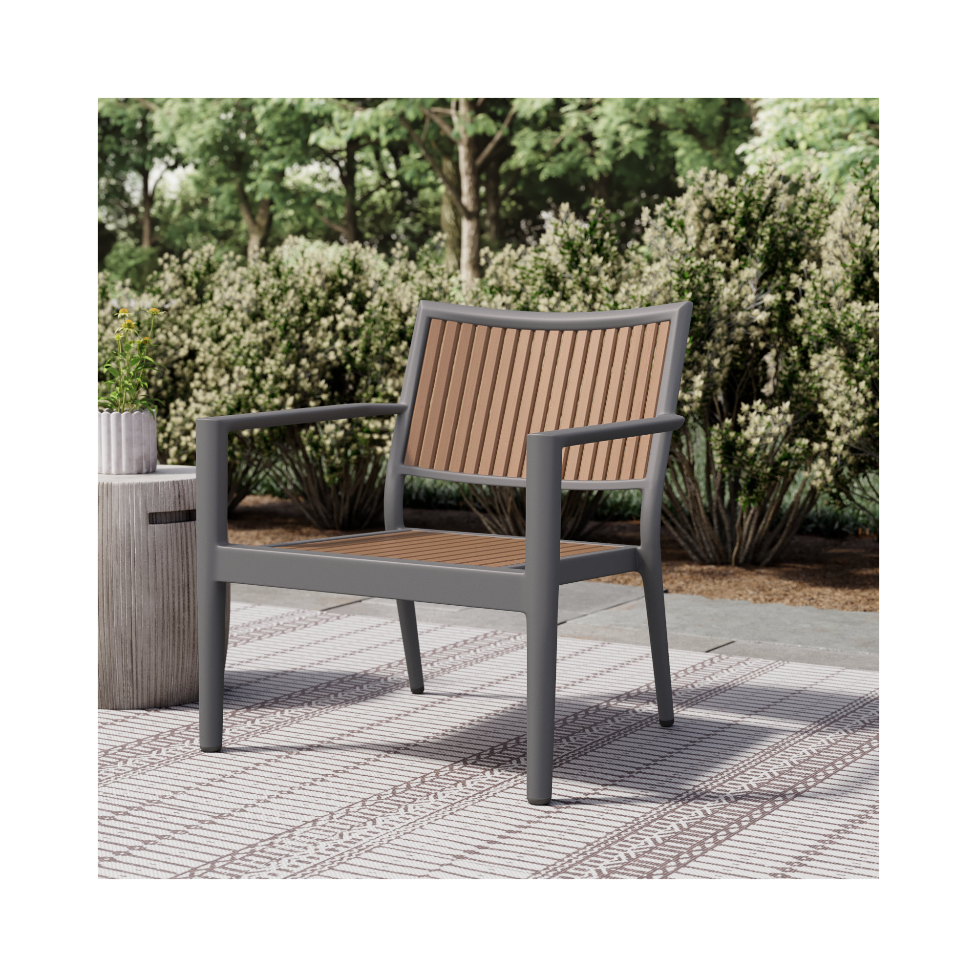 Limetta Powder Coated Aluminum Outdoor Lounge Chair