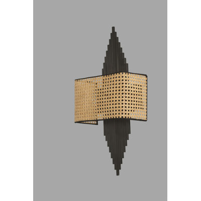 Amaurys LED Wallchiere