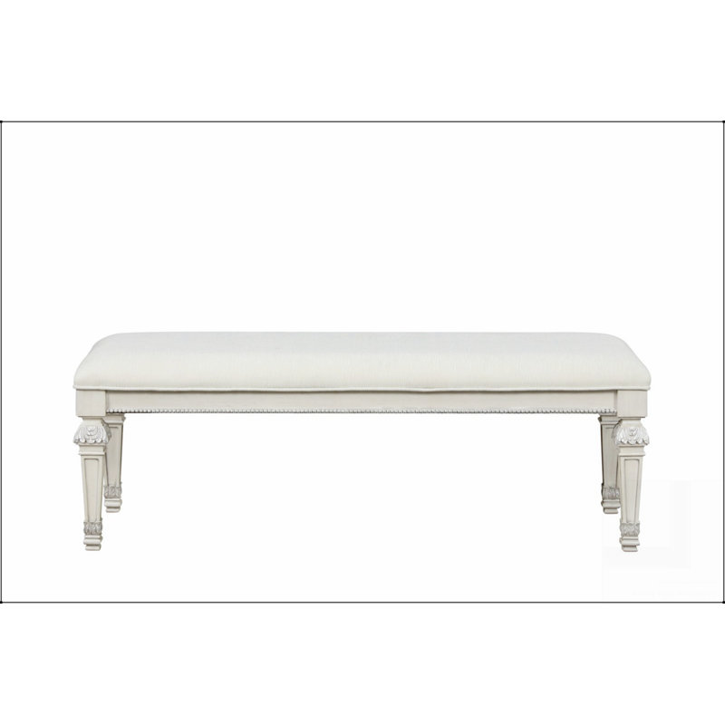 Banc traditionnel en métal avec finition argentée, boutons ronds ornés de boutons capitonnés à losanges pour un look classique