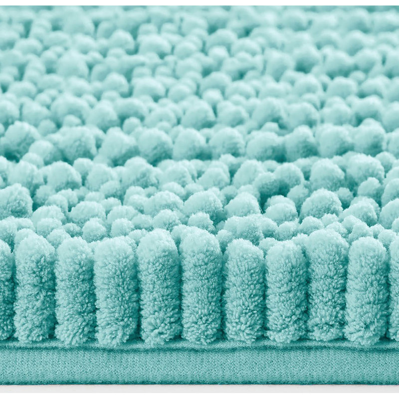 Tapis de salle de bain bleu clair