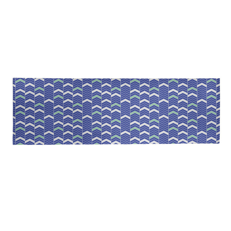 Tapis bleu / blanc doublé à chevrons, Tapis de couloir 2 pi 5 po x 8 pi