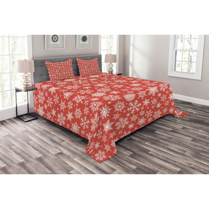 Traditional Polyester Coverlet, King Coverlet + 2 Shams