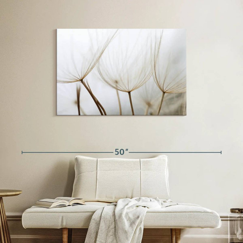 Harnek White Dandelion, 26" H x 39" W