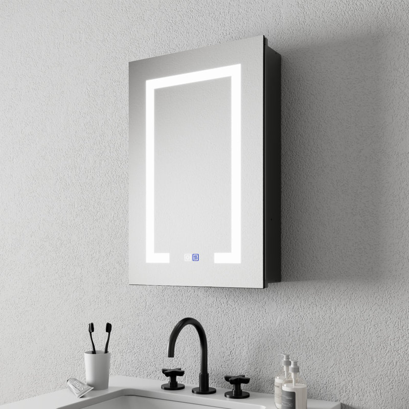 Pharmacie à DEL H 26 po avec miroir et tablettes réglables, H 24 po x l 16 po x P 5,25 po, Droite