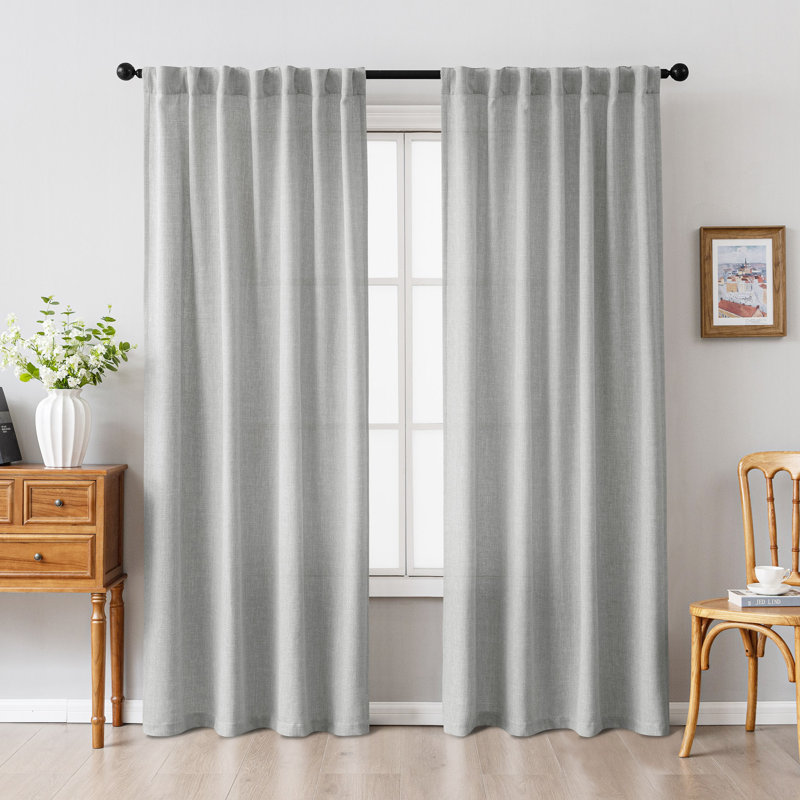 Paire de rideaux semi-transparents, L 52 po x L 84 po, Gris clair