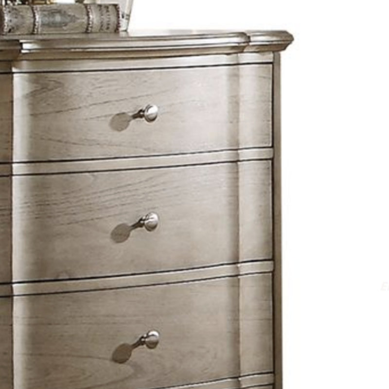 Commode Chelmsford