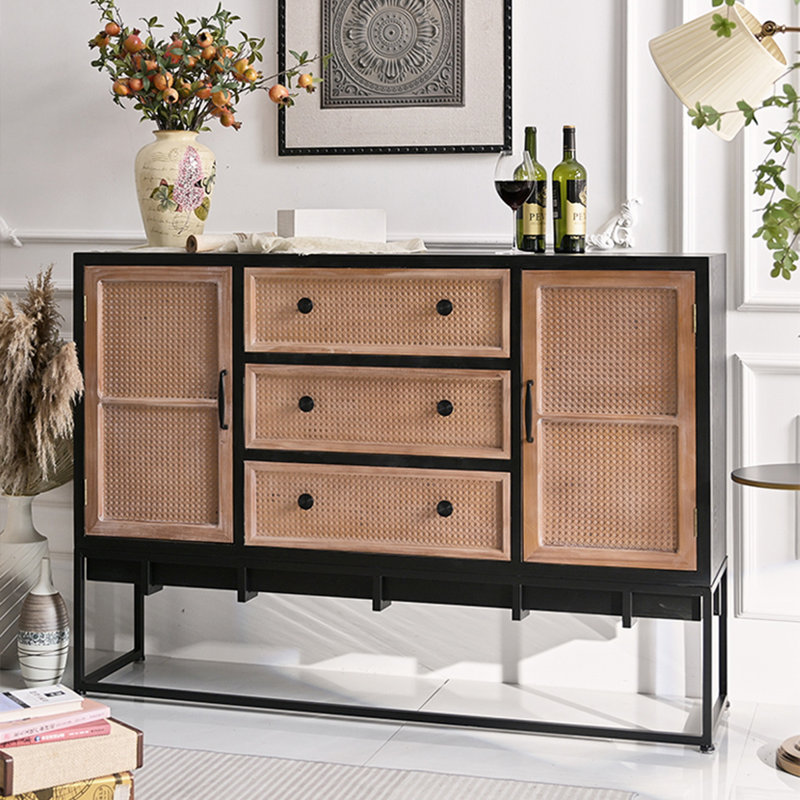 Buffet noir massif et bois manufacturé