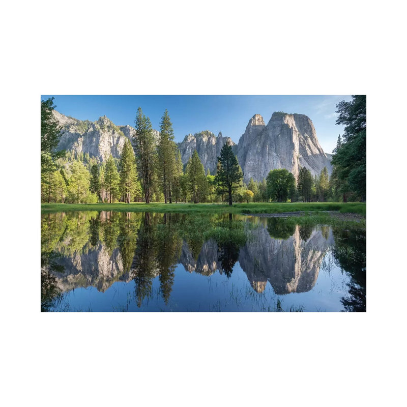 «Cathedral Spires, Yosemite» par Adam Burton - reproduction de photo, Toile tendue, H 18 po x l 26 po x P 1,5 po