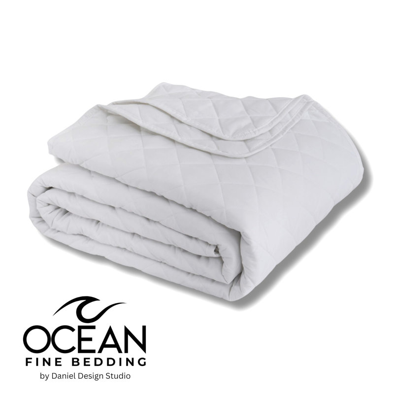 OCEAN FINE BEDDING Quilted Coverlet, White, Queen Coverlet/Bedspread