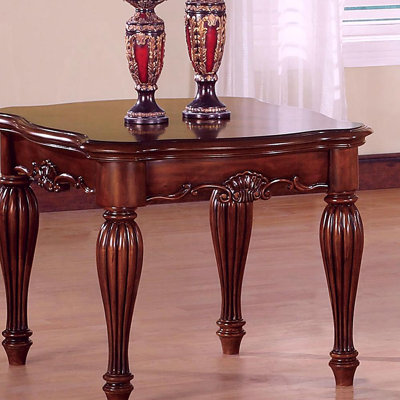 Table d'appoint en cerisier avec pieds minces en spirale