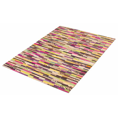 Tapis beige / mauve / brun en cuir de vache fabriqué à la main Alba-Murray