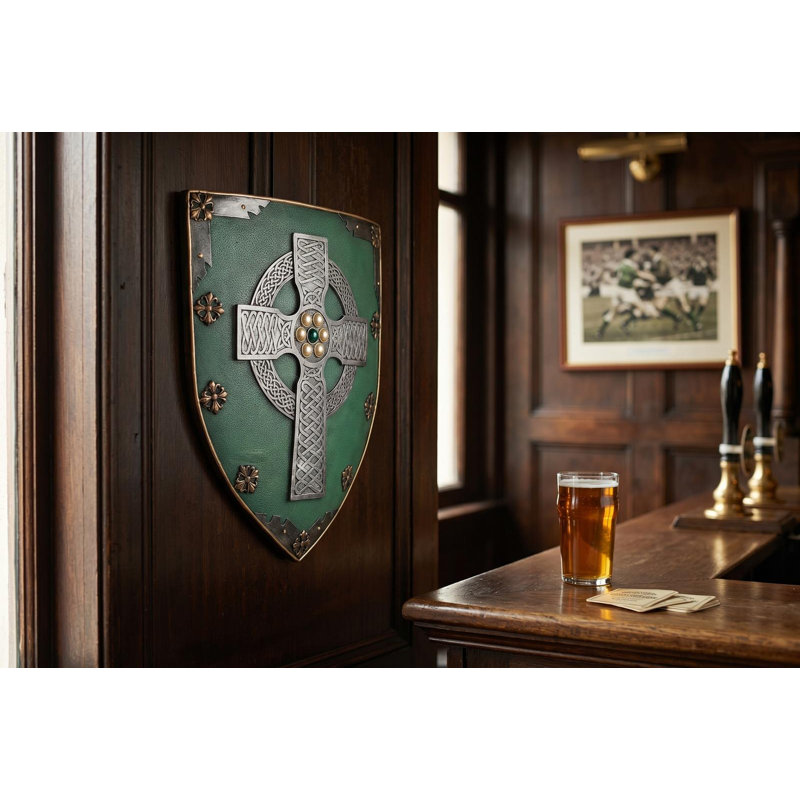 Sculpture murale Celtic Warriors Shield