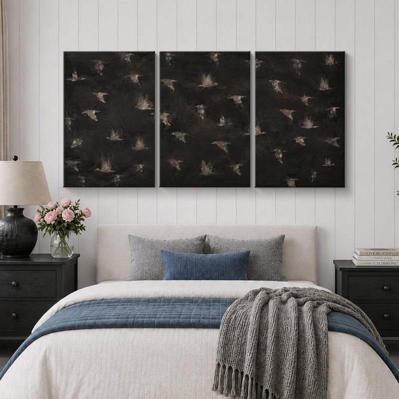 «Dark Flying Birds Nature», art du salon, estampe numérique sur toile encadrée, 3 pièces, H 36 po x l 72 po x P 1,5 po
