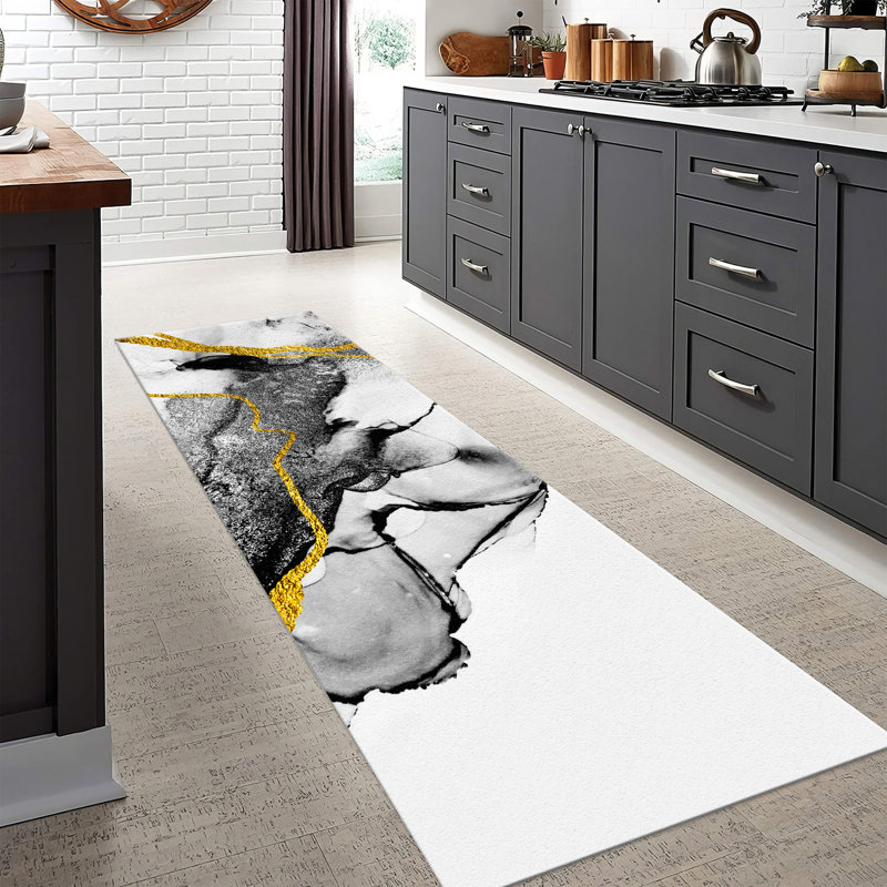 Soft Pile Printed Rug Featuring an Intricate Geometric Design for a Stylish and Cozy Feel in Your Living Space