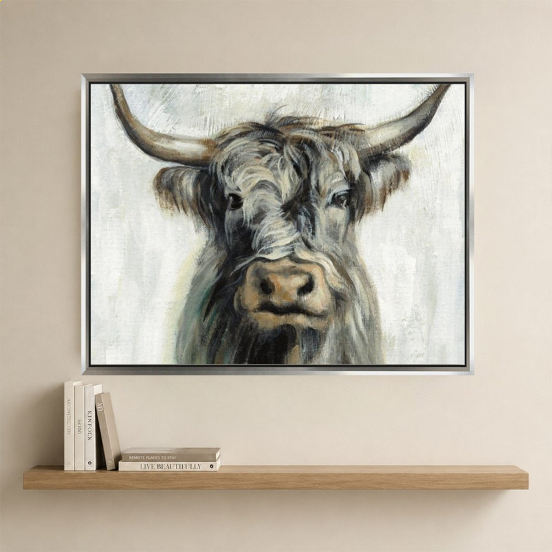«Highland Cow» par Silvia Vassileva - impression sur toile, Argent, H 34 po x l 44 po