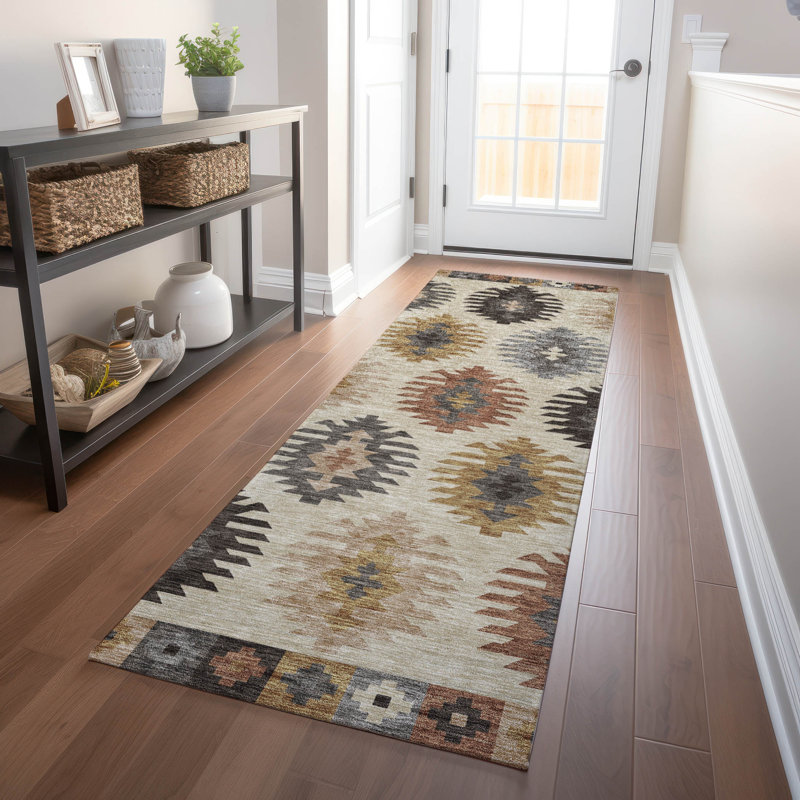 Chayden rug with non-slip backing, Tapis de couloir 2 pi 3 po x 7 pi 6 po