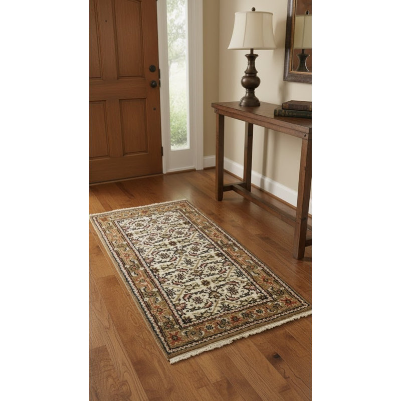Kelleia Hand Knotted Wool Floral Indoor Rug