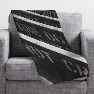 Leonidas Oxby Throw Blanket