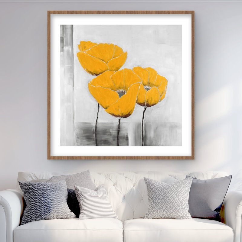 «Three Yellow Flowers - Modern Livingroom», reproduction d'art encadrée, 36" H x 36" W, Brown