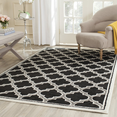 Ammundsen Geometric Anthracite/Ivory Area Rug