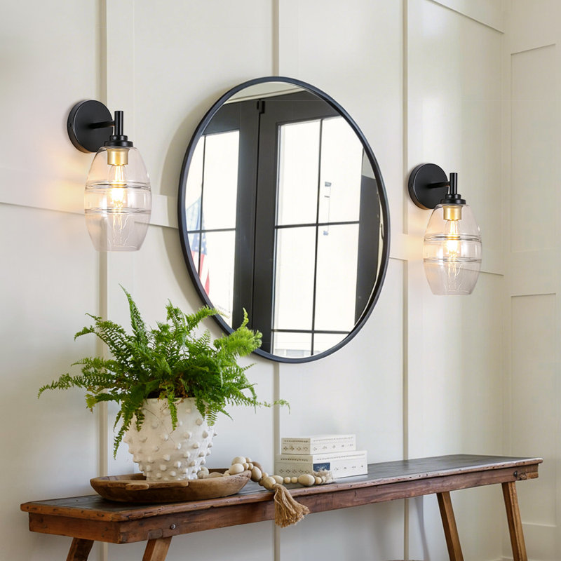 1-light Up And Down Glass Shade Wall Sconce