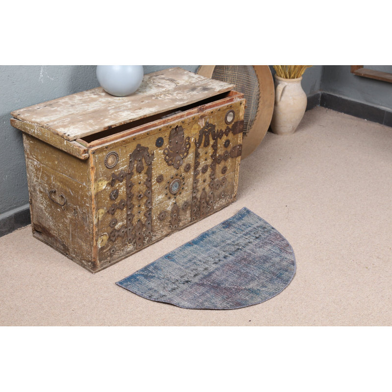 Handwoven Turkish Vintage Style Round Rug in Blue Perfect For Entryway and Gifts For Him