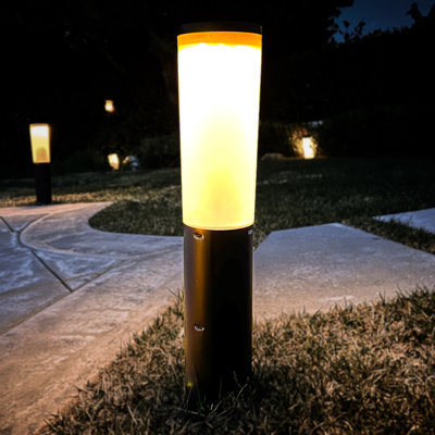 Éclairage de sentier extérieur solaire à DEL pour maison moderne