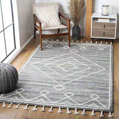 Casablanca Hand Tufted Wool Southwestern Rug
