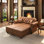 Canapé Chesterfield de 63 po avec garniture cloutée et accoudoirs roulés, canapé de style Mid-Century moderne capitonné avec boutons, inclus 2 coussins