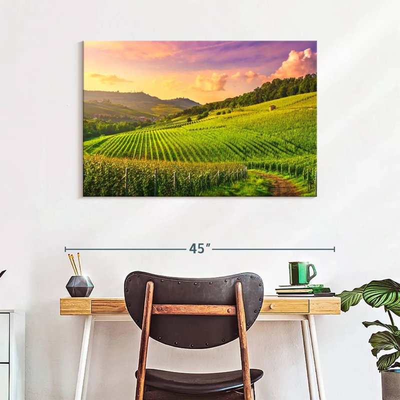 Alvord Vineyard In Langhe, H 26 po x l 39 po