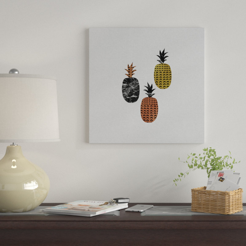 «Scandi Pineapples», impression sur toile, H 48 po x l 48 po x P 1,5 po, Toile tendue, Pas de tapis