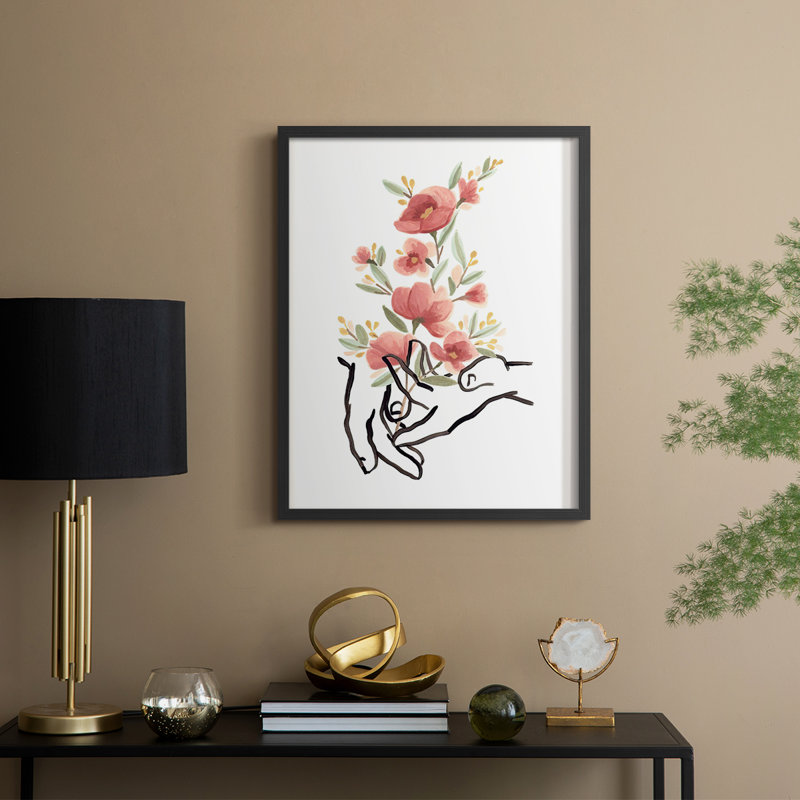 «HandsAndFlowers II», reproduction encadrée - bois massif, H 15 po x l 12 po, Noir, noir, noir, noir