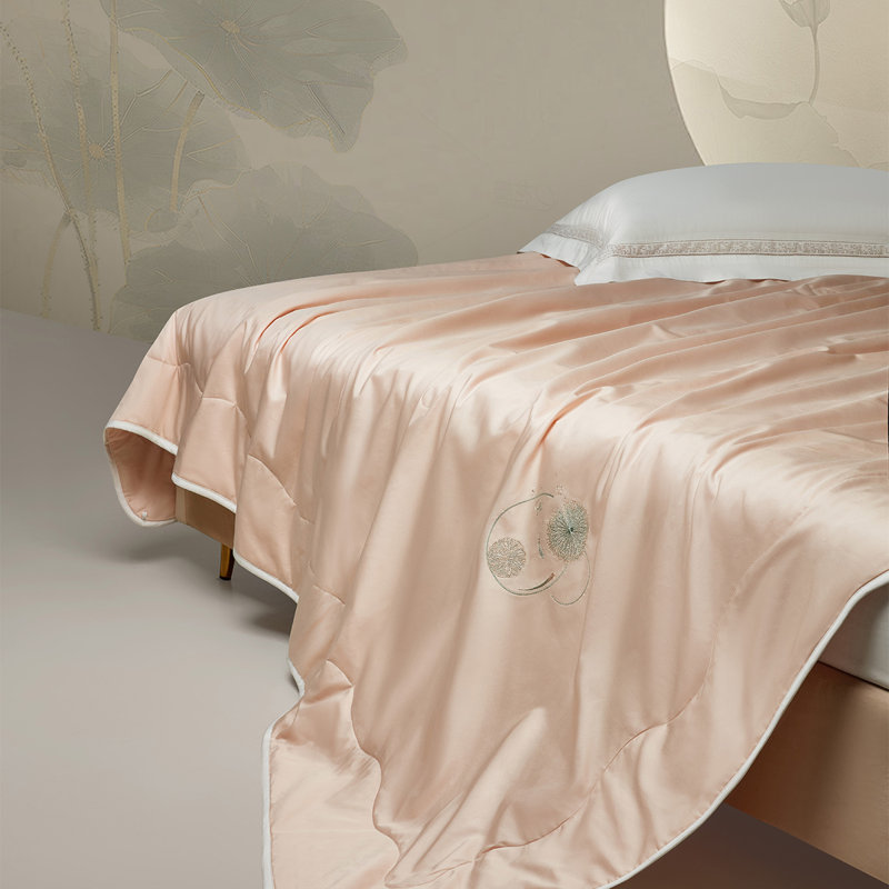 Embroidered Soft-Skin Tussah Silk Cotton Summer Comforter 79"x 91"