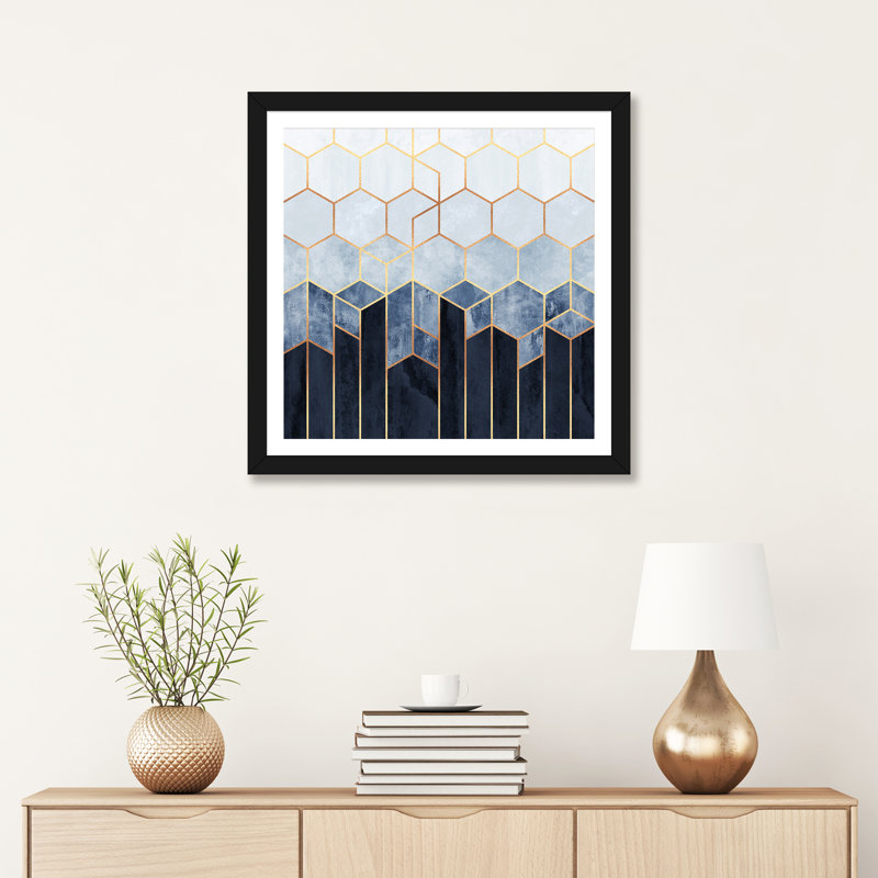 « doux blue hexagones » par elisabeth fredriksson-print, Papier avec cadre noir, H 24 po x l 24 po x P 1 po