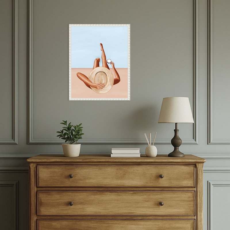 «Poolside Girl» par Ivy Green, reproduction d'art sur toile encadrée