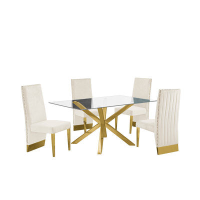 Ensemble repas pour 4 personnes Alayziah
