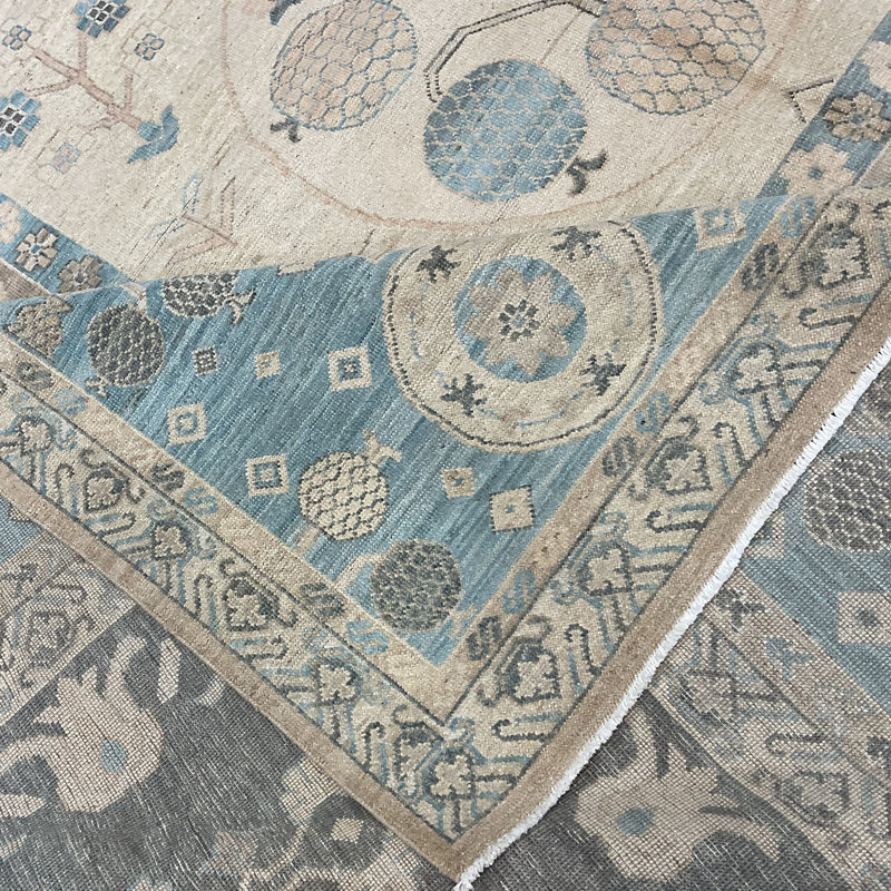 Tapis en laine Khotan fabriqué à la main par HÉRAT ORIENTAL