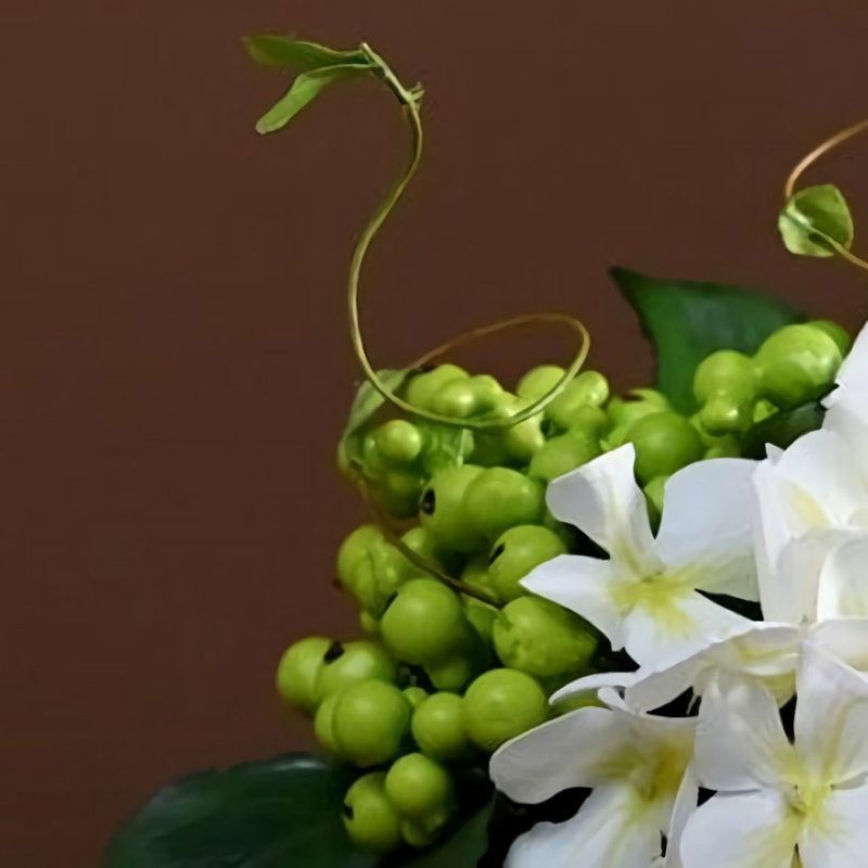 Décoration de fleurs simulées