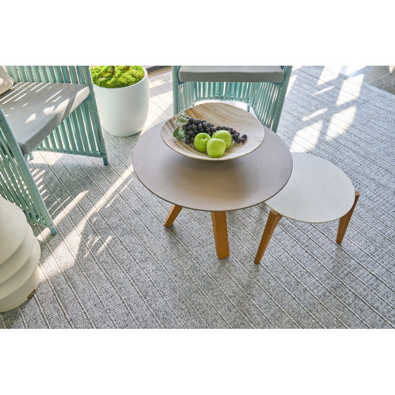 Nova Striped Area Rug in Gray, Rectangle 9' x 12'
