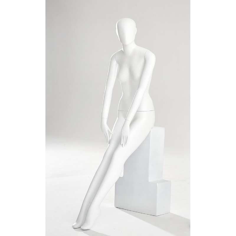 Altonette People Statue, White