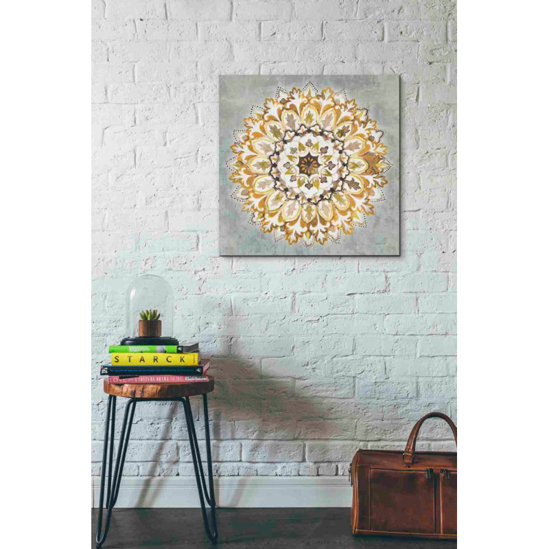 «Mandala Delight II Yellow Grey» par Danhui Nai, art mural sur toile, H 26 po x l 26 po x P 1,25 po